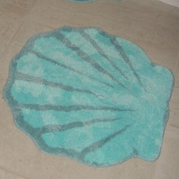 NEW  Seashell Bathroom Rugs and Mat Cute Beach Bath Mat - Picture 3 of 9